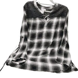 Catherines Womens Size 1X Shirt Black White Plaid